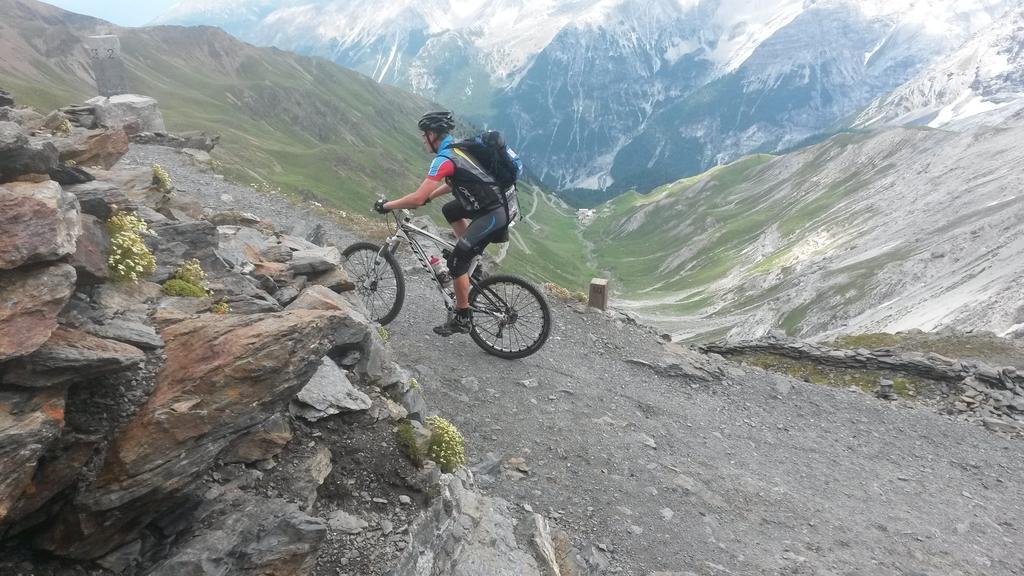 Rifugio Garibaldi Passo Stelvio Exterior foto