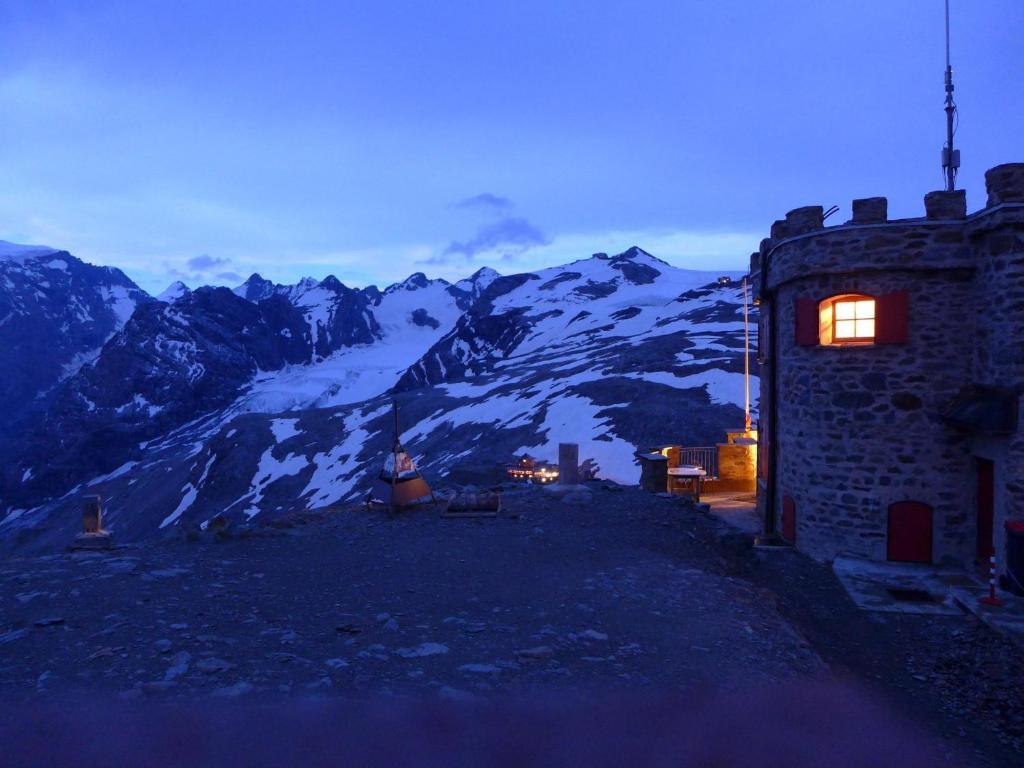Rifugio Garibaldi Passo Stelvio Exterior foto